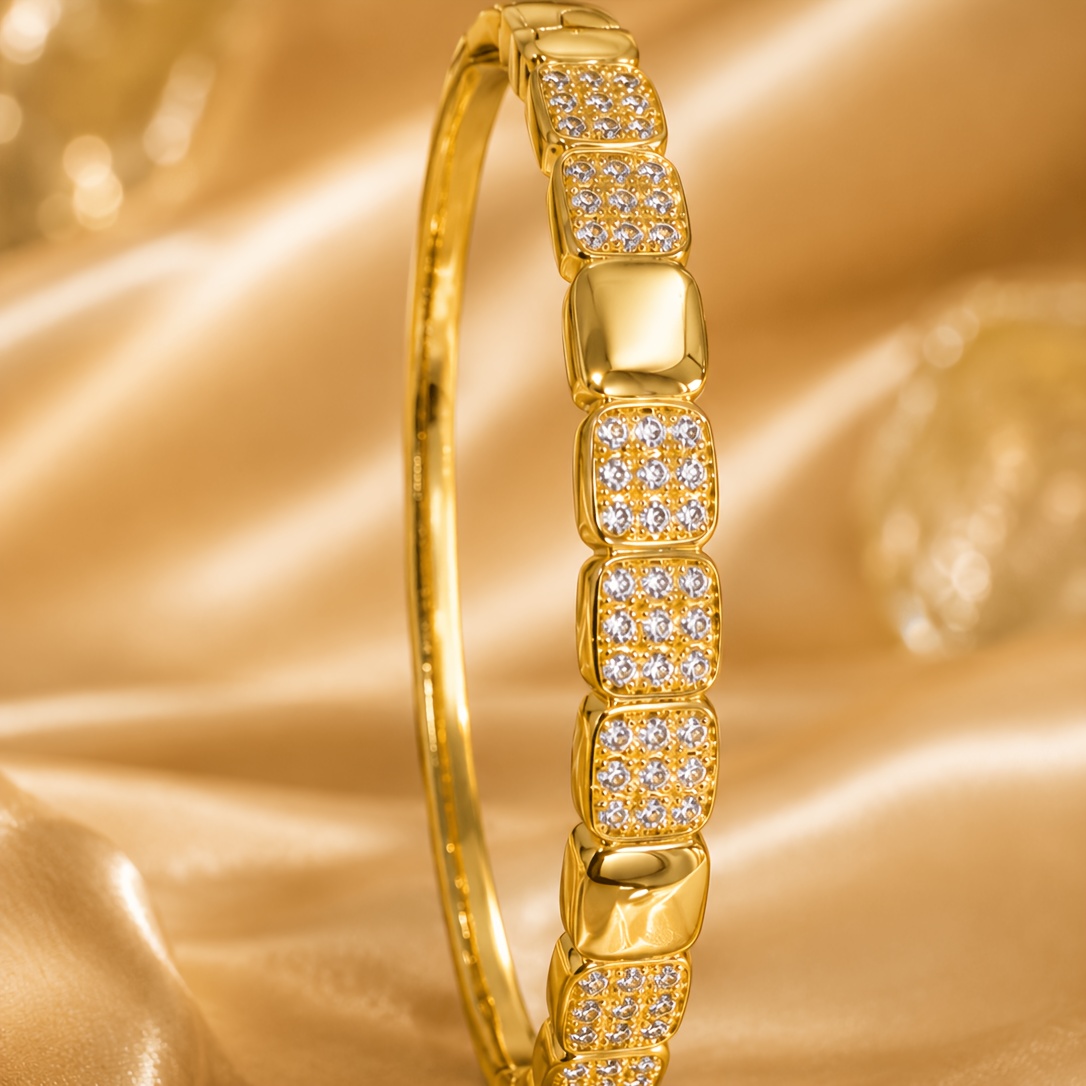 Women's Minimalist Plated Bracelet with Elegant Buckle Clasp